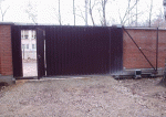 Откатные ворота консольного типа с встроенной калиткой