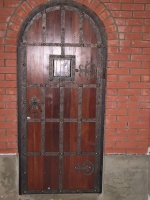 Кованая дверь